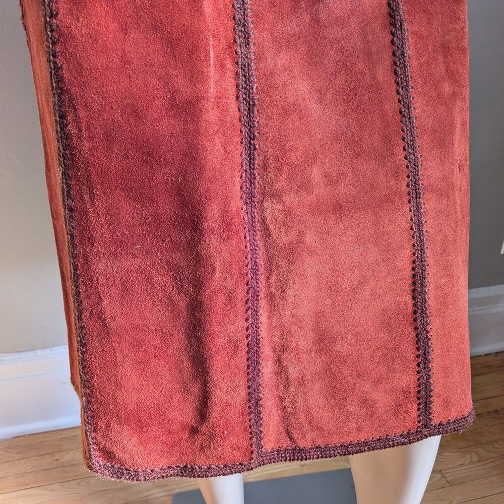 Vintage Red Suede Midi Skirt Chunky Knit Boho Dark Academia Size 0 - Picture 6 of 10
